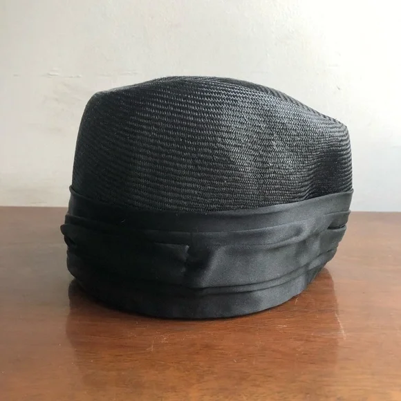 Tia Mazza New York] Vintage 1920’s style Black Sateen Big Flower Corsage hat